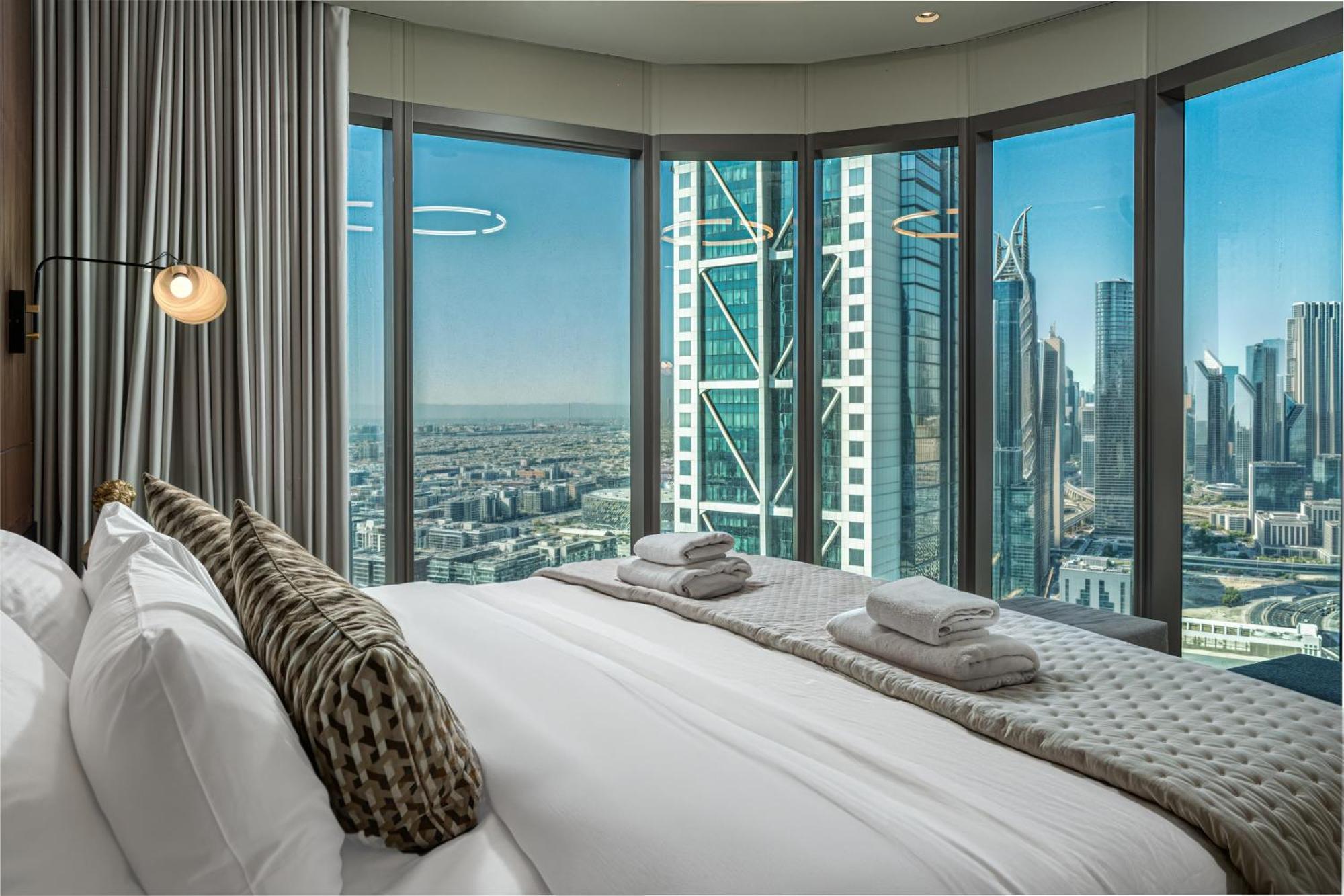 Appartamento Scenic Infinity Pool With Burj Khalifa Views