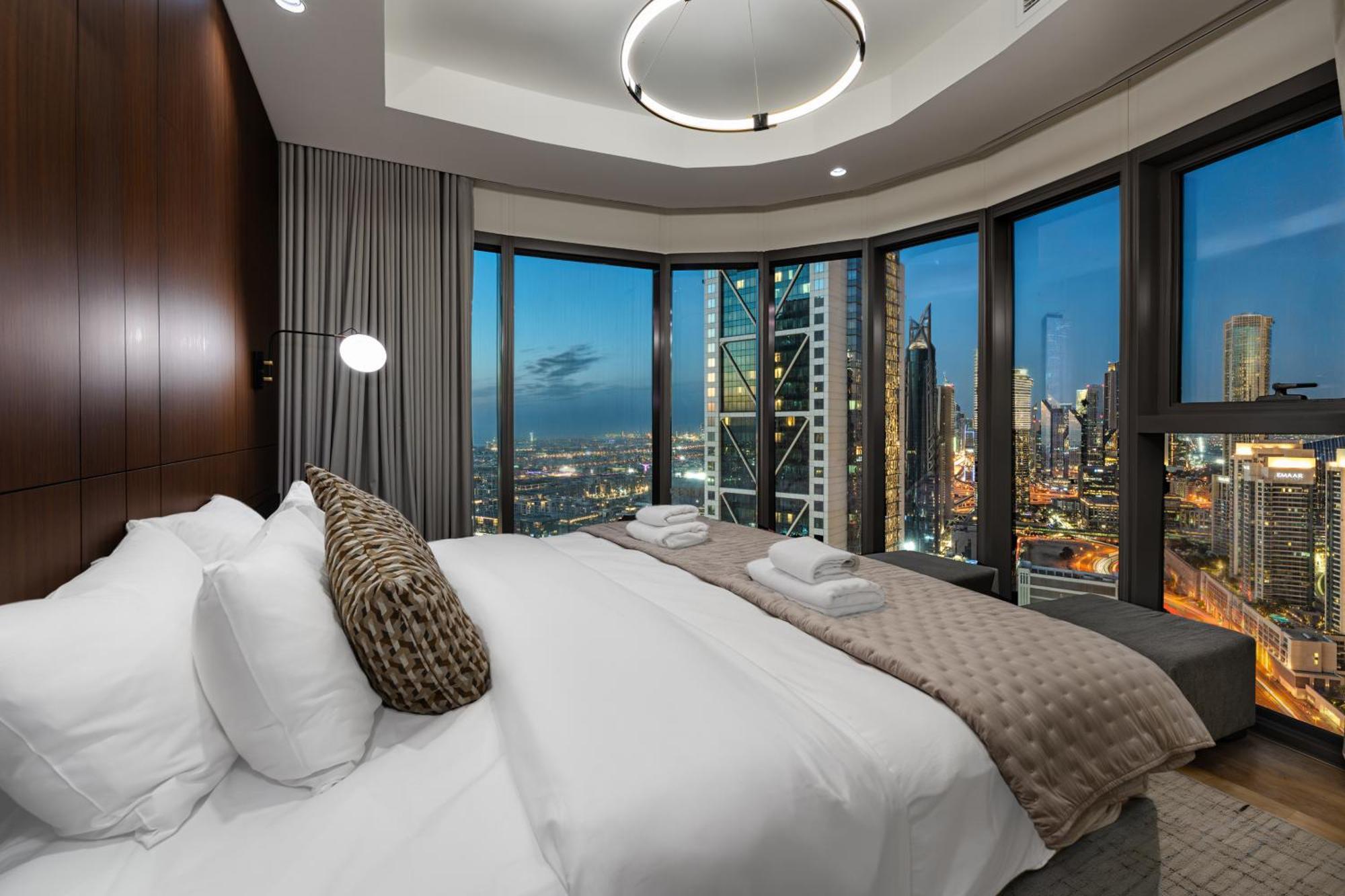 Scenic Infinity Pool With Burj Khalifa Views Appartamento *